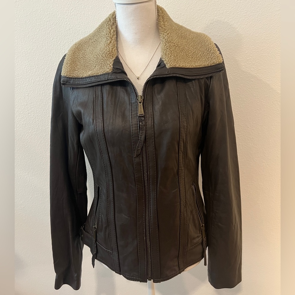 MICHAEL KORS VINTAGE Women's Brown Leather Jacket with Shearling Collar